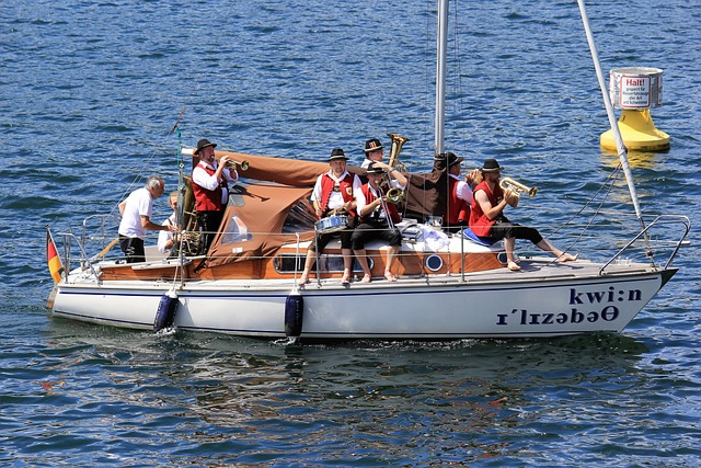 這位曾在弗 這位曾在弗